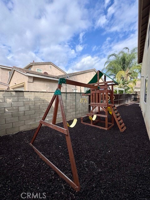 Building Photo - 36948 Silk Tree Ct