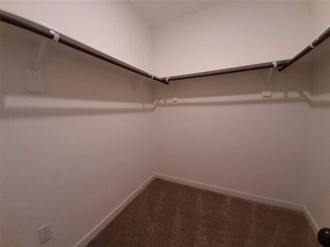 Building Photo - 25148 Pacific Wren Dr