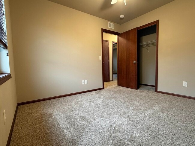 Building Photo - 8951 White Coral Way