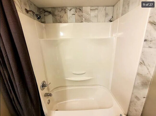 Building Photo - 3100 Able Pl