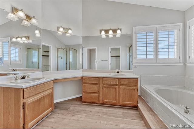 Building Photo - 9858 Venneford Ranch Rd