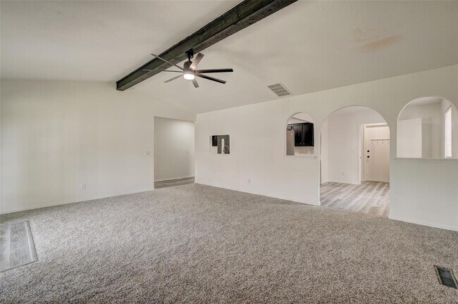 Building Photo - 10333 Fairfax Ln