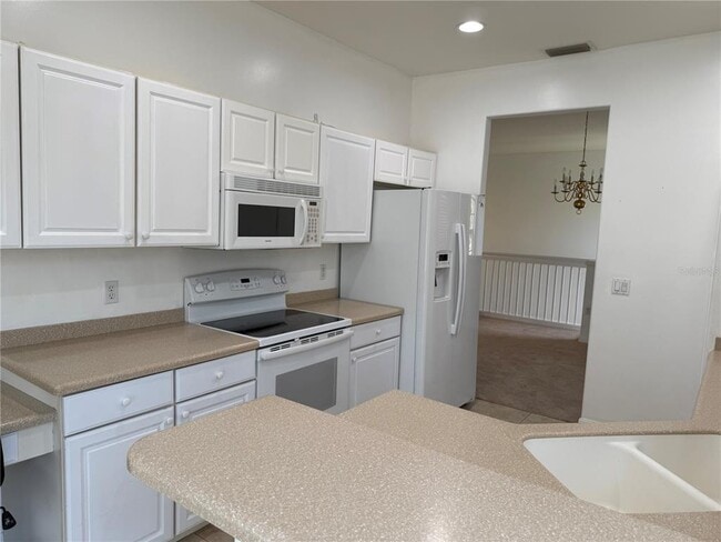 Building Photo - 6952 Prosperity Cir