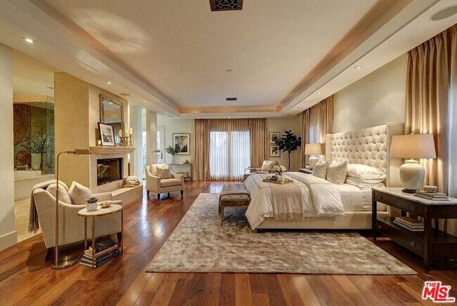 Building Photo - 209 S Anita Ave