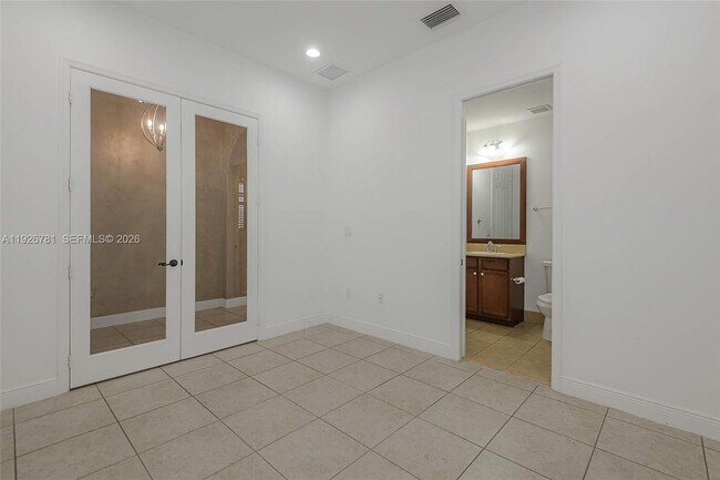 Building Photo - 3320 NW 84th Way