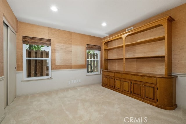 Building Photo - 24881 Village Wood Ln