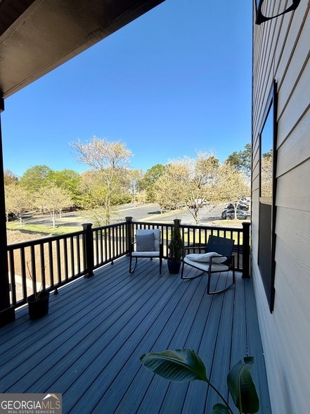 Building Photo - 2000 Fortuna St