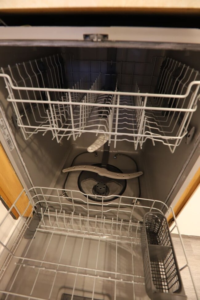 Building Photo - 257 Canby St