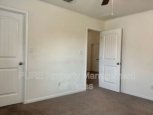 Building Photo - 5681 Porano Cir