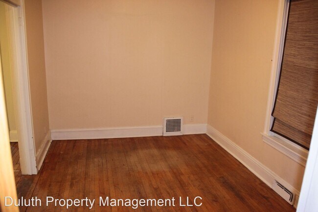 Building Photo - 4 br, 2 bath House - 2819 West 2nd Street