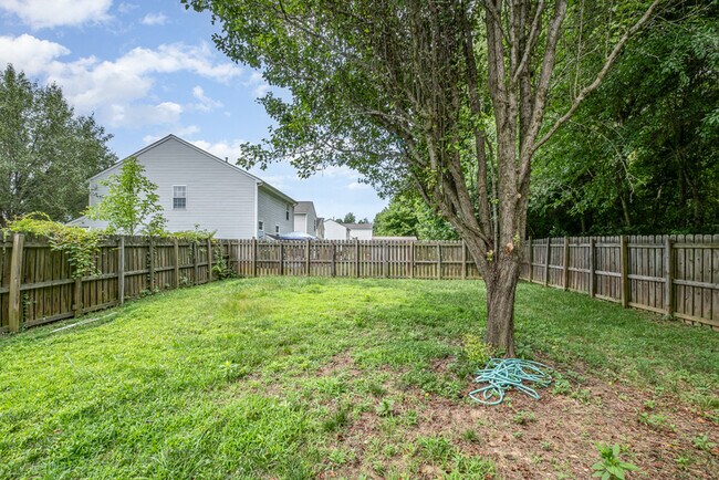 Building Photo - 9026 Tibble Creek Way