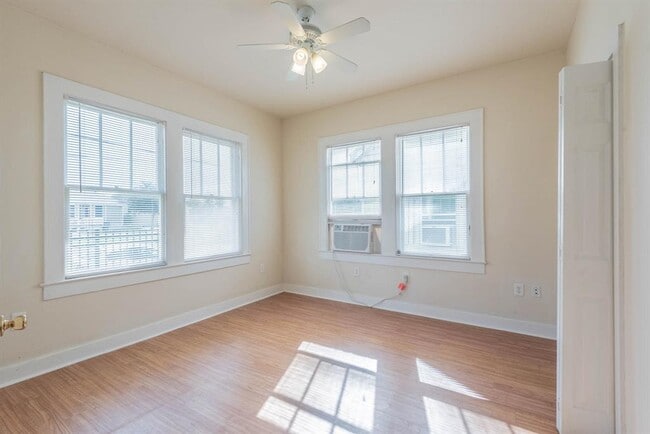 Building Photo - 4320 Avenue H