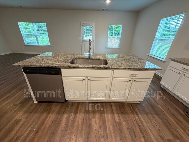 Building Photo - 219 Limestone Cir
