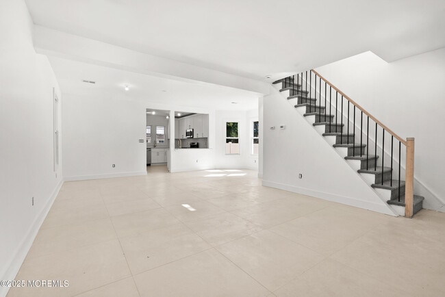 Building Photo - 448 Monmouth Rd