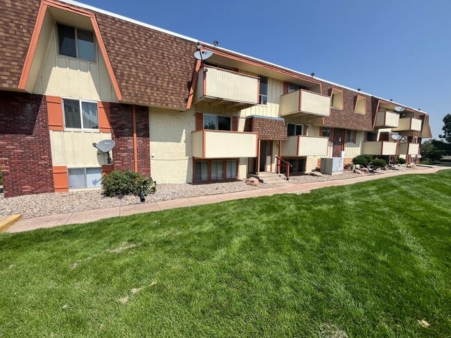 Primary Photo - Charming One-Bedroom Condo with Southern E...