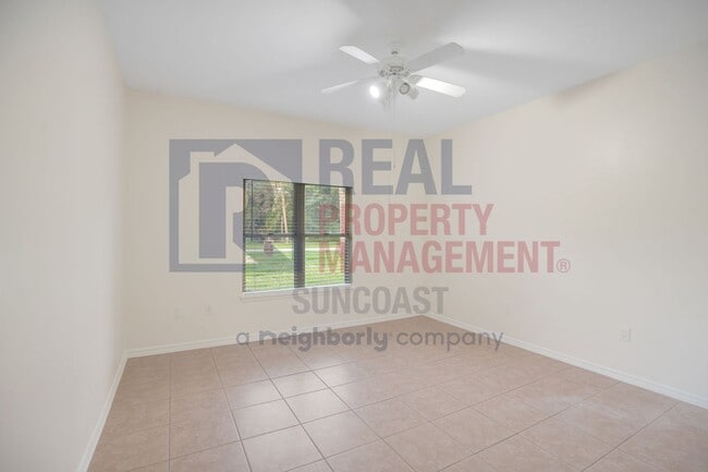 Building Photo - 4510 Hidden Forest Dr