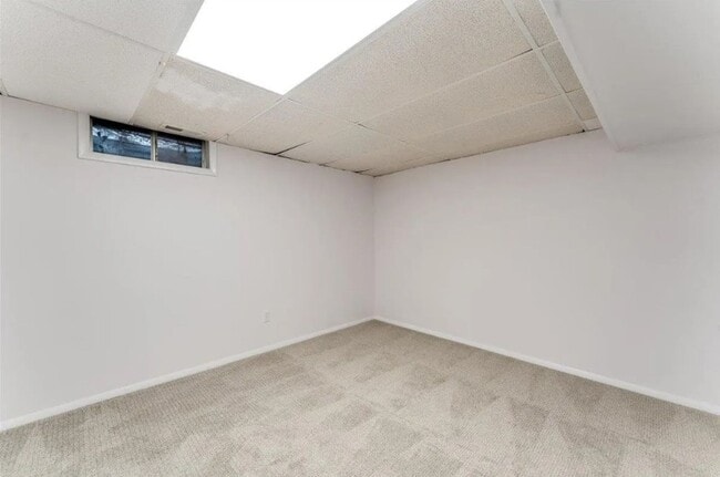 Building Photo - 2920 W Hadden St