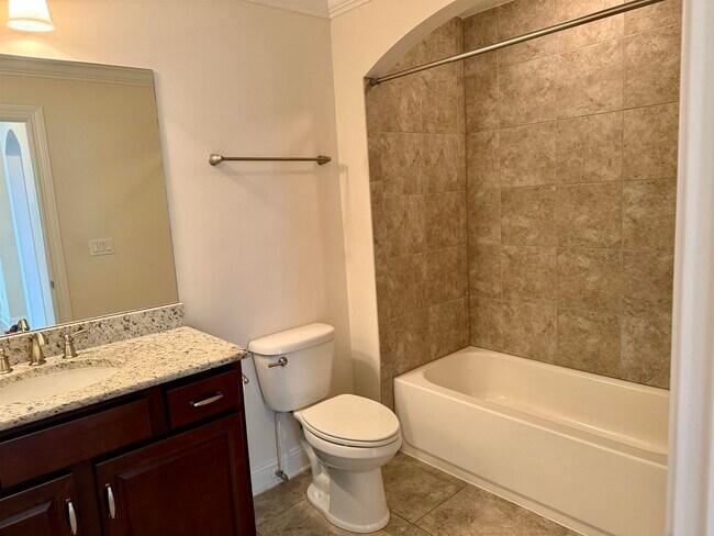 Building Photo - 71 Utina Wy