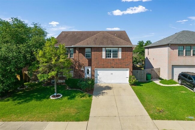 Building Photo - 1213 Faber Dr