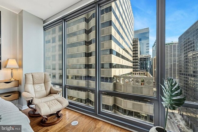 Building Photo - 2101 Market St