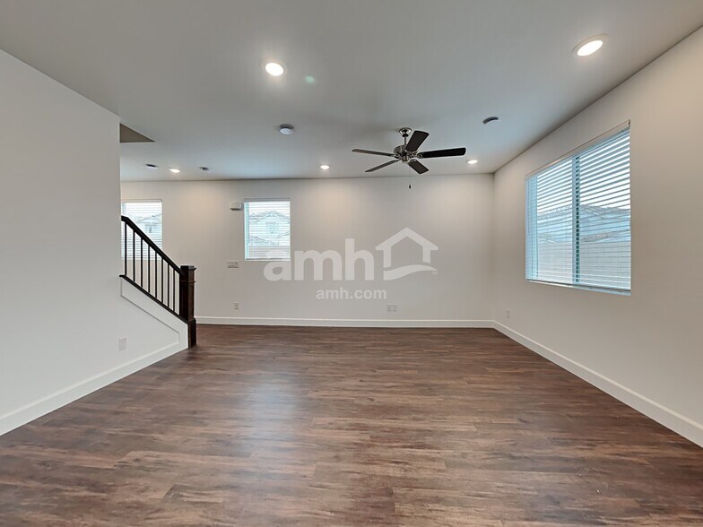 Building Photo - 2667 Stormy Star Ave