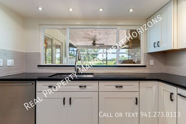Building Photo - 5217 Canterbury Dr