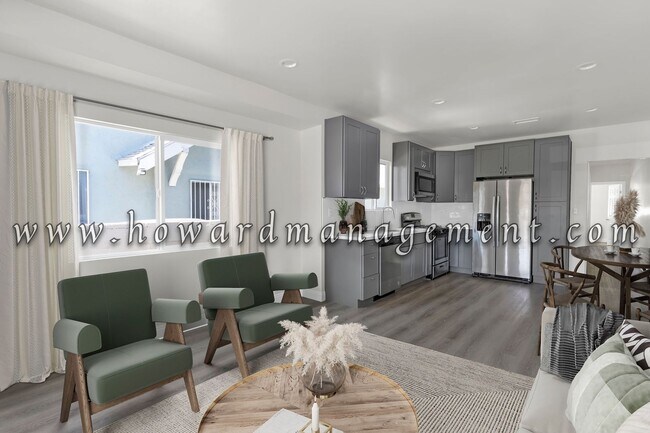 Building Photo - 1507 W 50th St