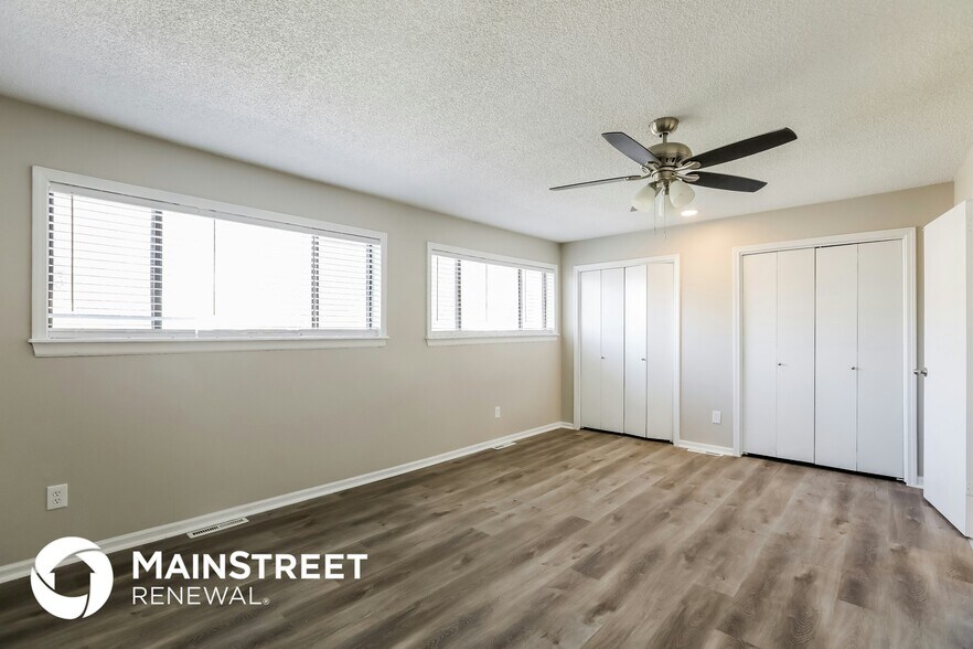 Building Photo - 1813 NE Gatewood Dr