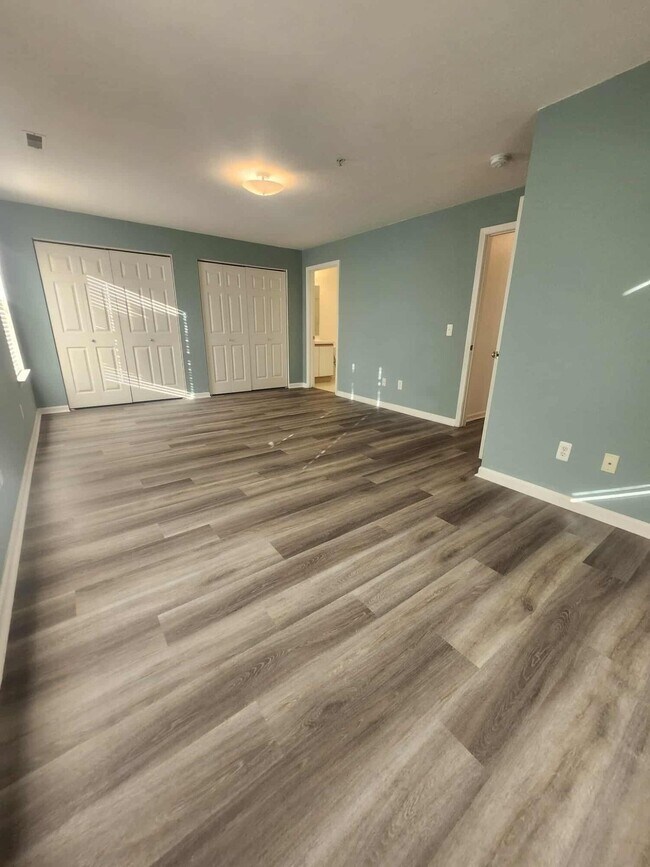 Building Photo - 1367 Millbrook Trail