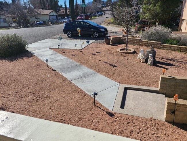 Building Photo - Cottonwood Area/ One-time leasing $1600.00 includes utilities.