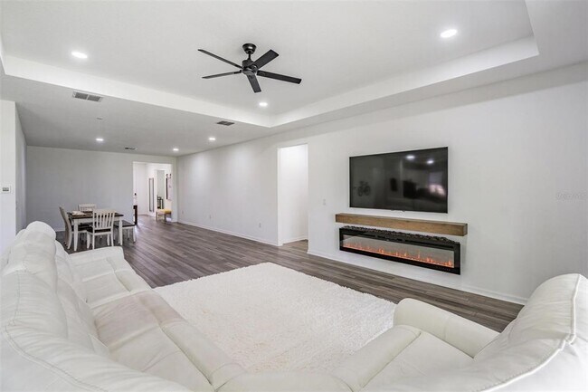 Building Photo - 9405 Ibis Grove Blvd