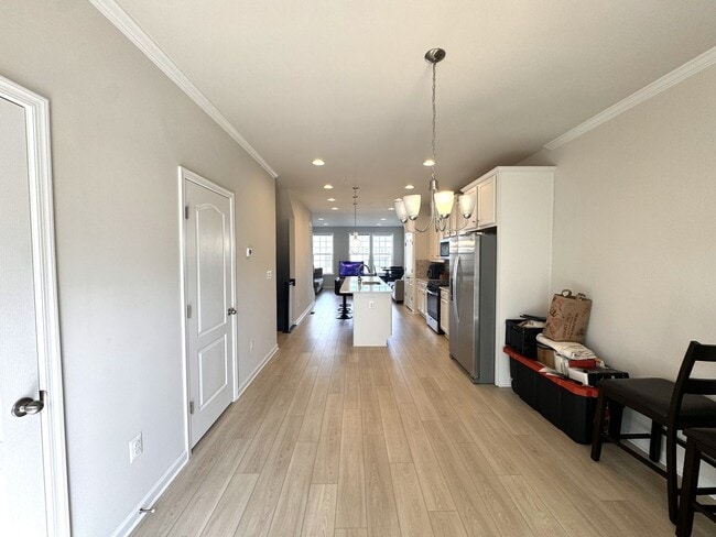 Building Photo - 8807 Merriweather Ln