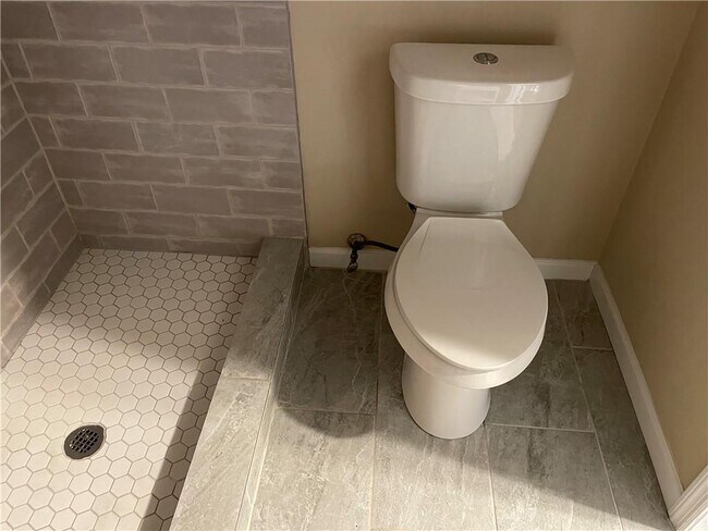 Building Photo - 8020 Sand Wedge Cir