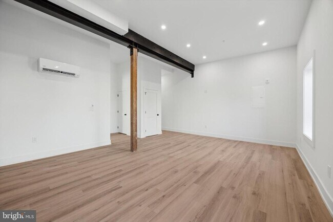 Primary Photo - 808 N 3rd St