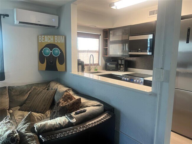 Building Photo - 11430 3rd St E