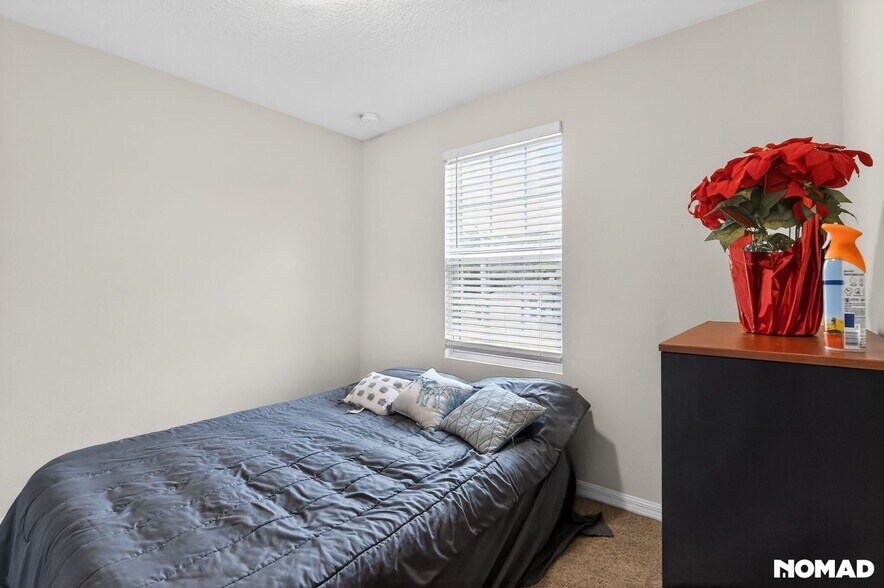 Building Photo - 926 Waco Blvd SE