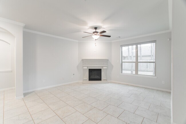 Building Photo - 11 Sawbridge Cir