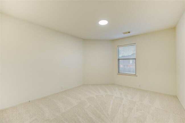 Building Photo - 10235 Sugarbridge Trail