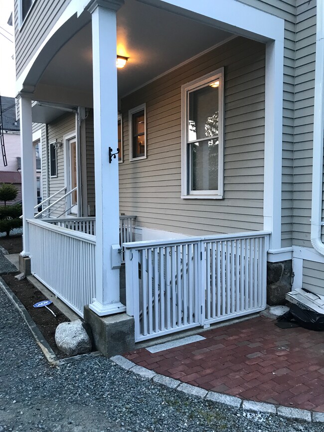 Private garden entryway - 3 Waban St