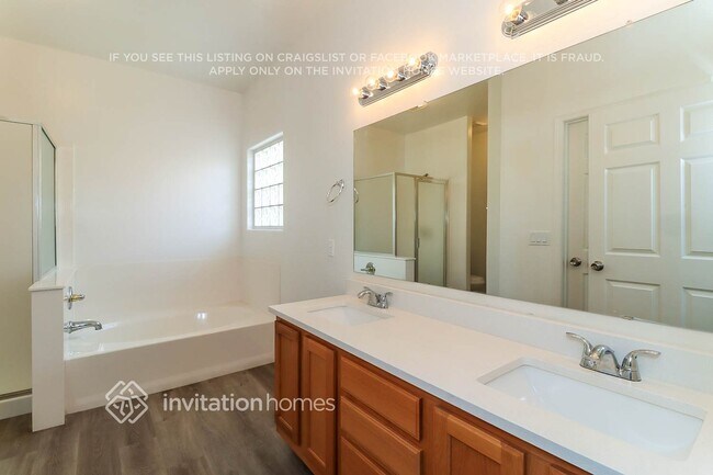 Building Photo - 14459 N 87th Dr