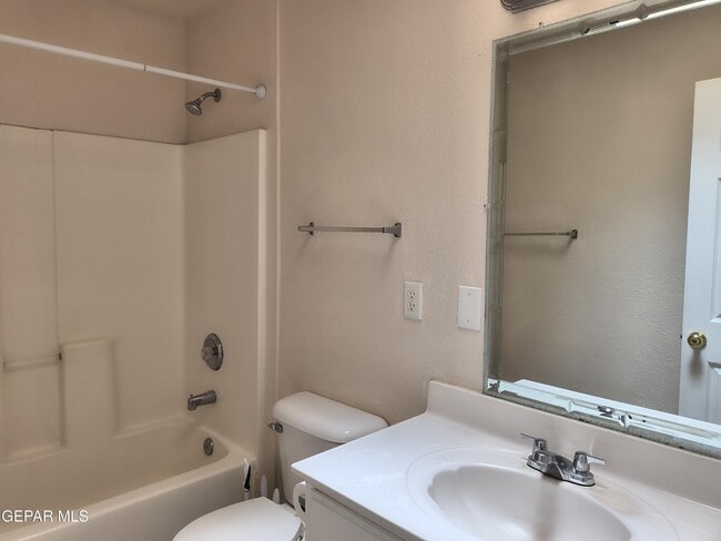 Building Photo - 11668 Carlos Moran Ct