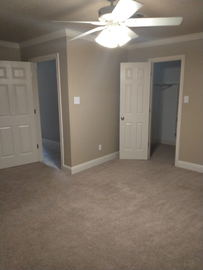 Building Photo - 7606 Cobblestone Terrace