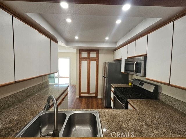 Building Photo - 16625 Gridley Rd