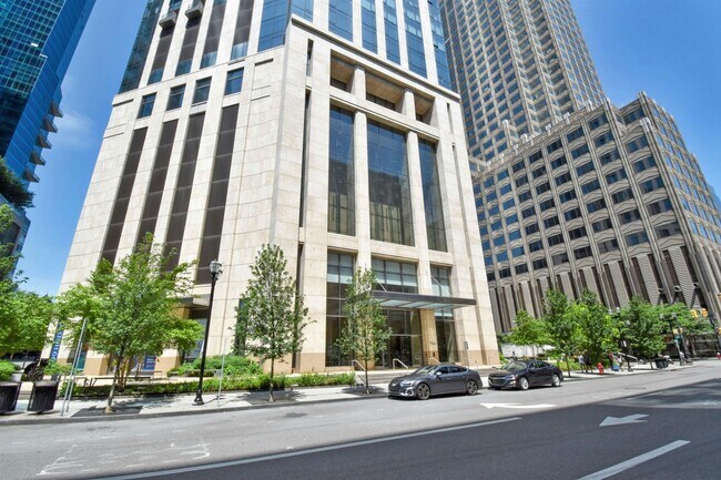 Building Photo - 99 Hudson St
