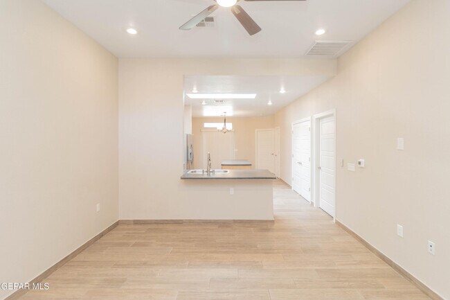 Building Photo - 14993 Eddie Mullens Ct