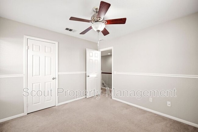 Building Photo - 44704 Mumm St