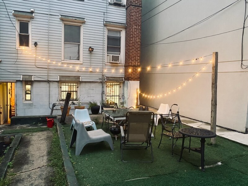 Yard - 587 Lorimer St
