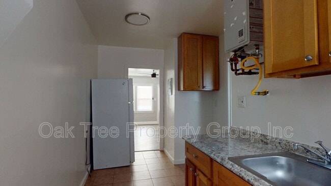 Building Photo - 2646 64th Ave