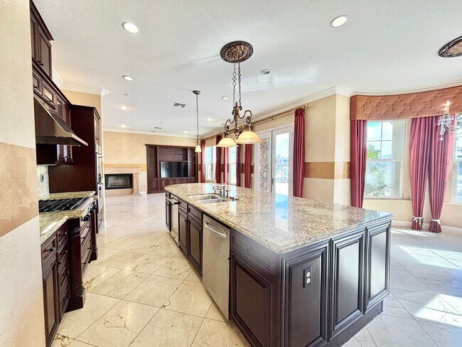 Building Photo - Boat Dock Home | Gated Community | Oxnard ...
