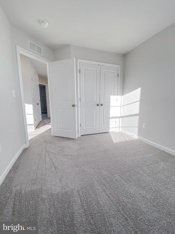 Building Photo - 141 Canning Rd